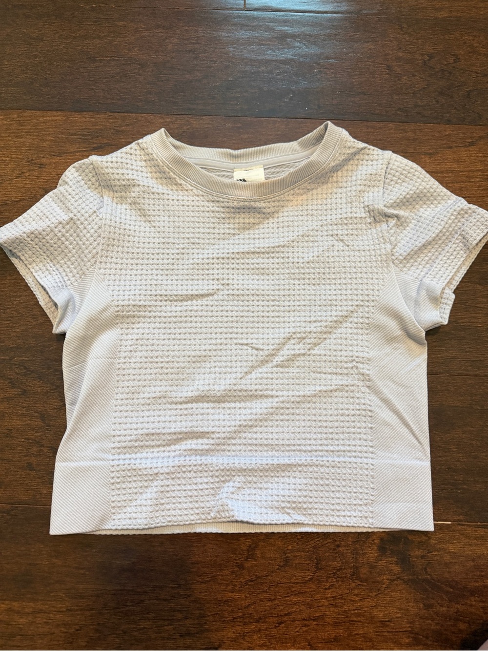 all in motion White Textured Short Sleeve Crop Top